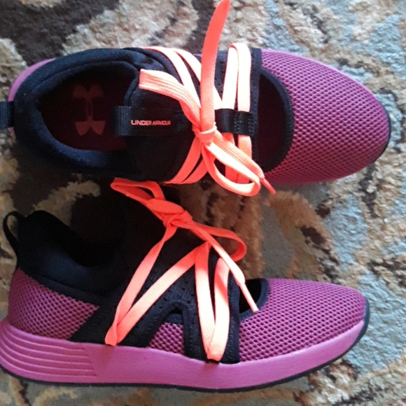 7x*Host Pick*Under Armour Breathe Sola shoes - Picture 2 of 8